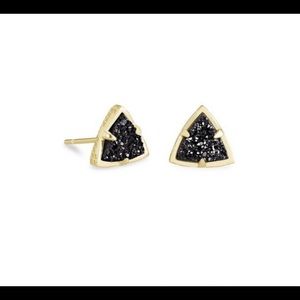 Kendra Scott Perry stud earrings